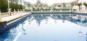 鋪貼泳池馬賽克如何做到預防馬賽克脫落？